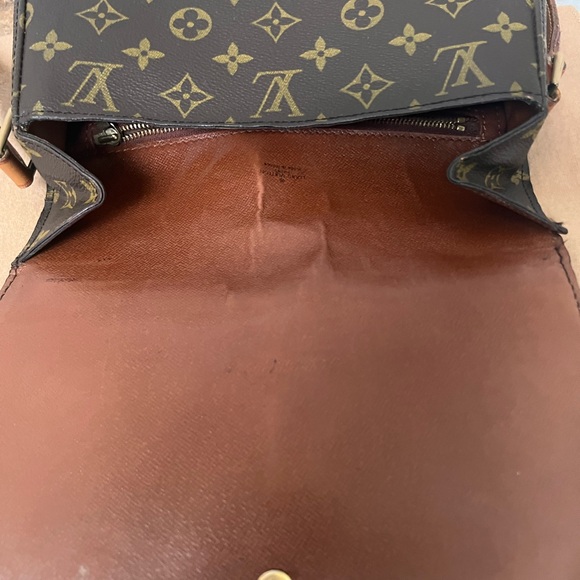SOLD Louis Vuitton Vintage Saint Cloud Shoulder and Crossbody Style Purse - Picture 9 of 11